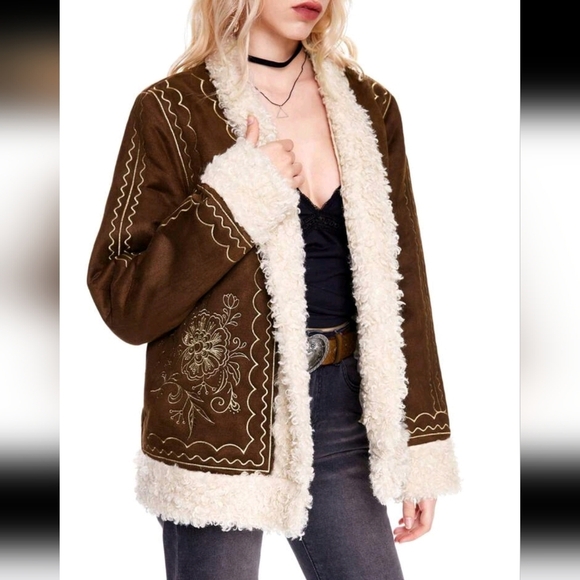 Women's Vintage Floral Embroidery Patchwork Faux Suede Jacket - Picture 1 of 6